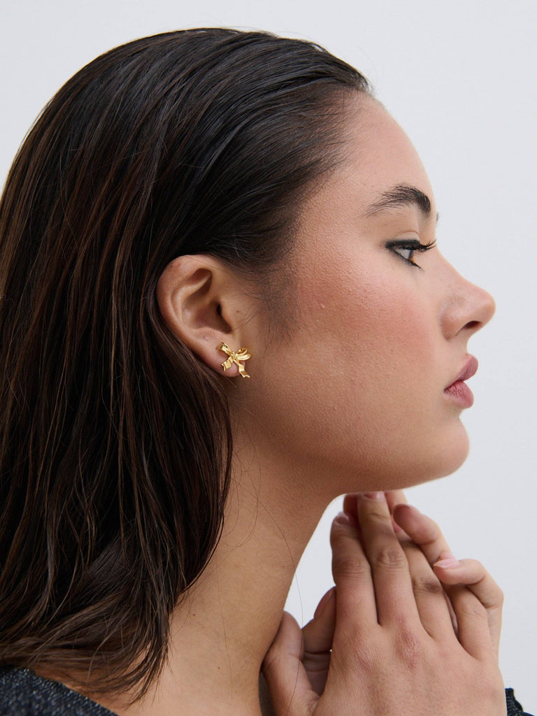 Women's French Fashion Earrings Online - Bellite