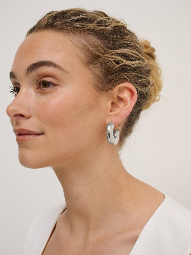 Women's French Fashion Earrings Online - Bellite