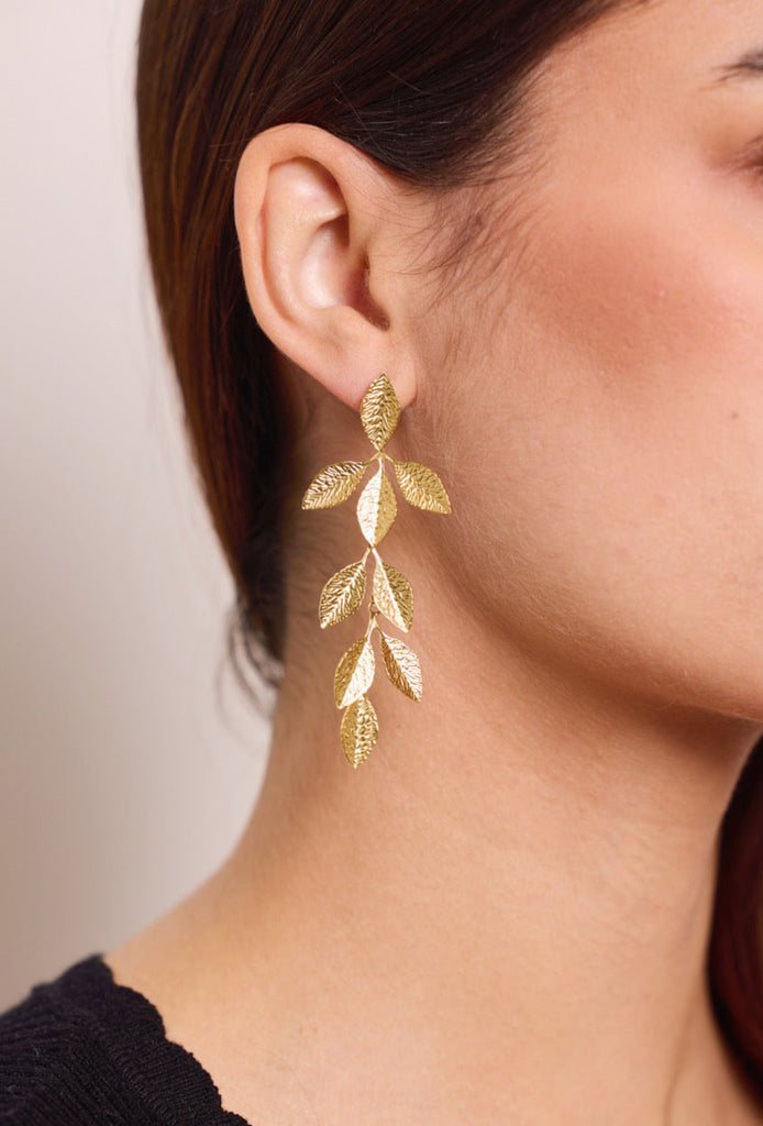 Women's French Fashion Earrings Online - Bellite