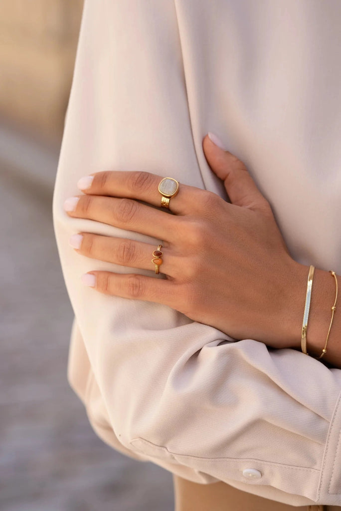 Women's French Fashion Rings Online - Bellite