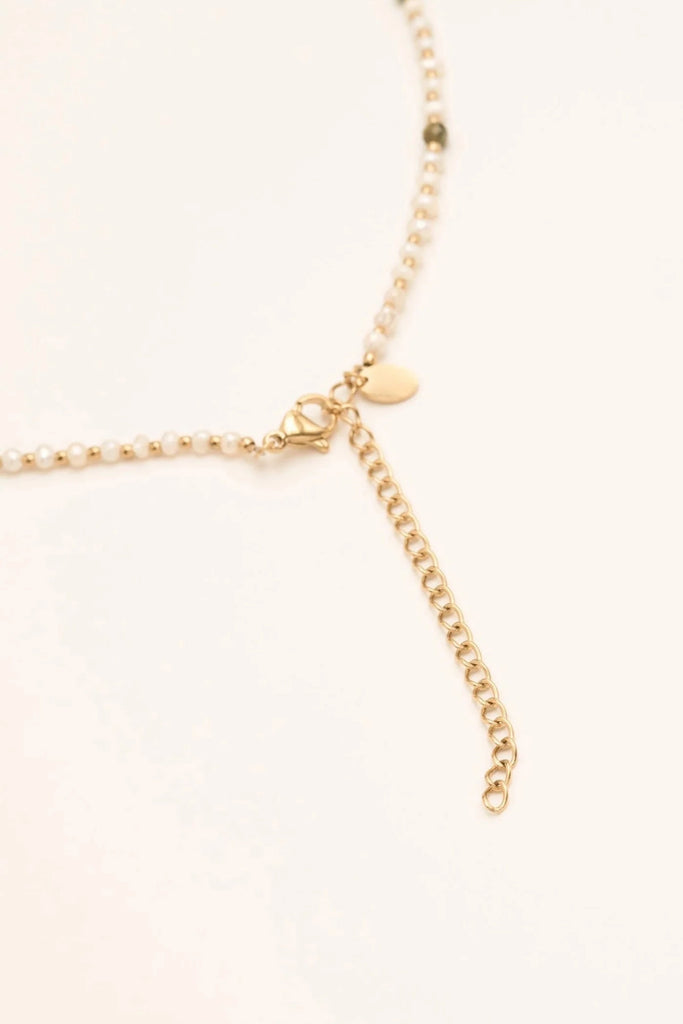 Women's French Fashion Necklaces Online - Bellite